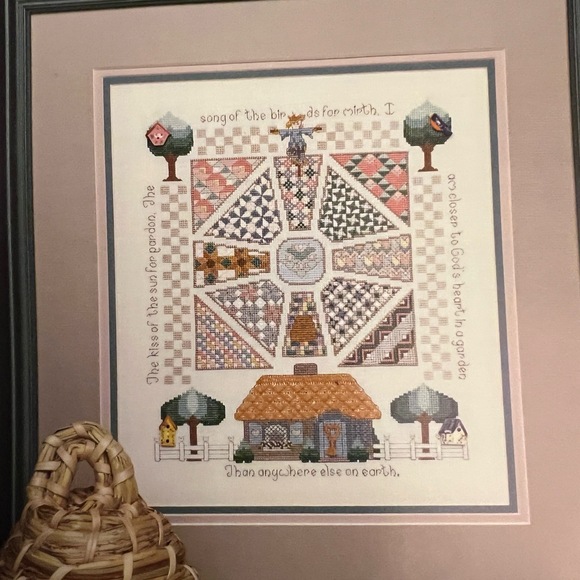 Heartstrings The Garden Patch Cross Stitch Chart + Buttons + 28ct Jobelan Fabric - Picture 2 of 6